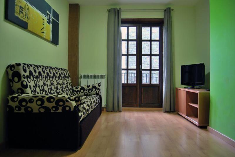 Aparthotel Pena Telera Resort El Pueyo de Jaca Esterno foto