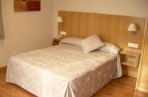 Aparthotel Pena Telera Resort El Pueyo de Jaca Camera foto